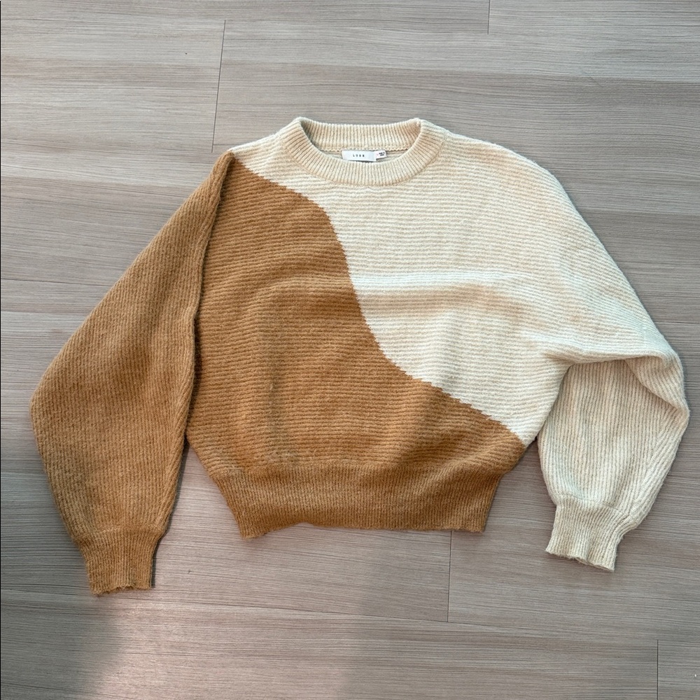 Lush Asymmetrical color block Cream / Camel Knit Sweater